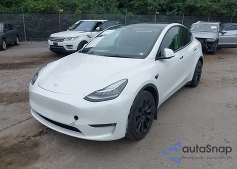 2021 Tesla Model Y Long Range Dual Motor All-Wheel Drive from USA, damaged, VIN 5YJYGDEE4MF262685